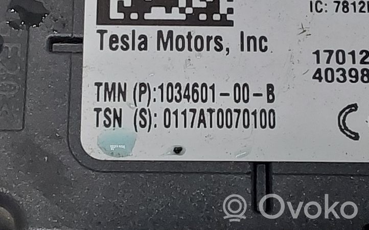 Tesla Model X Unidad de control de la presión del neumático 103460100B