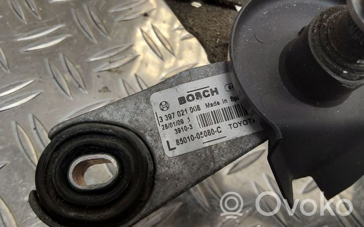 Toyota Avensis T270 Mechanizm wycieraczek szyby przedniej / czołowej 8511005070