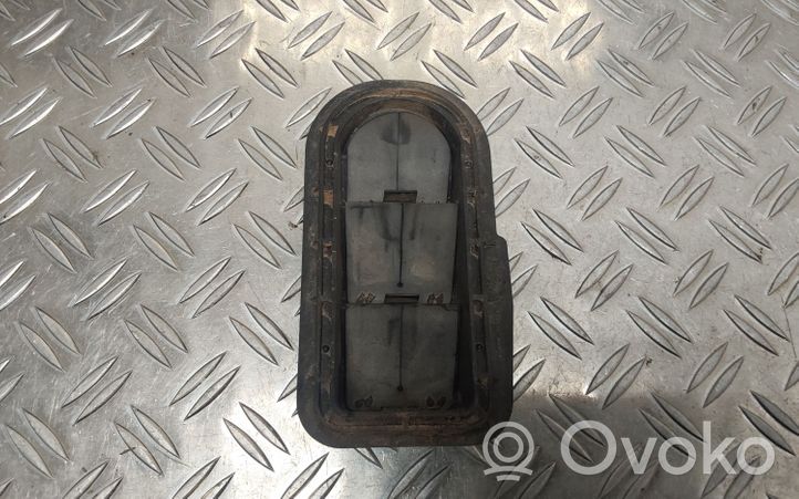 Toyota Yaris Évent de pression de quart de panneau 629300D010