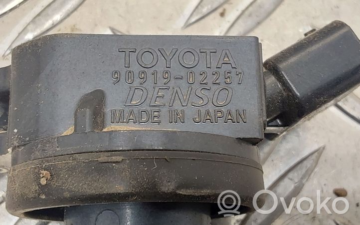 Toyota Yaris Bobine d'allumage haute tension 9091902257