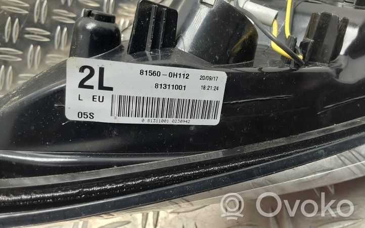 Toyota Aygo AB40 Lampa tylna 815600H112