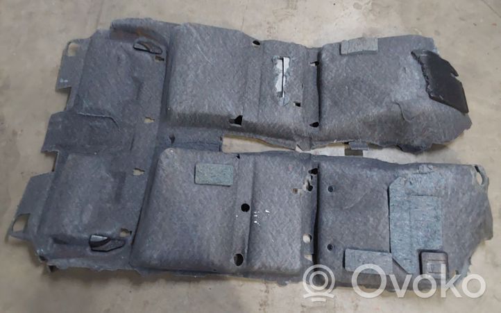 Toyota Avensis T250 Tappeto per interni 5851005280