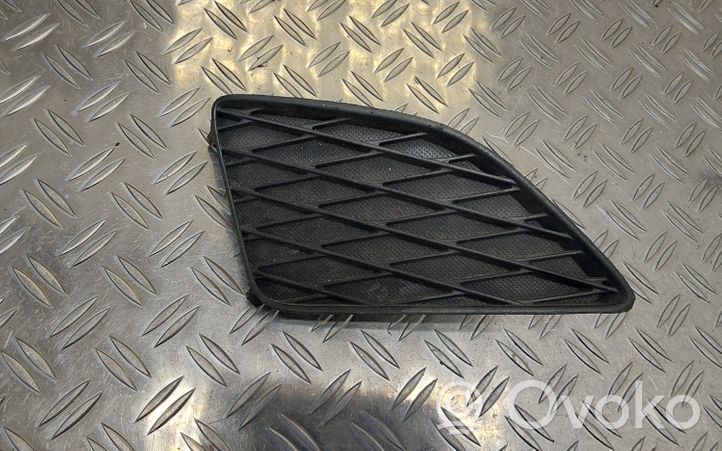 Toyota Corolla E140 E150 Grille antibrouillard avant 8148102060