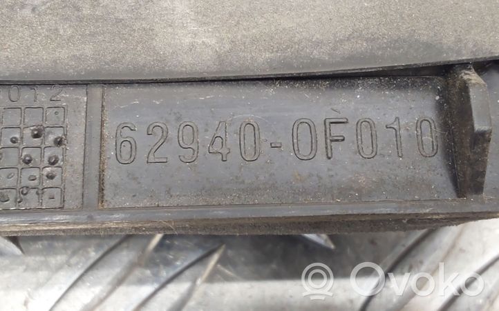 Toyota Verso Évent de pression de quart de panneau 629400F010