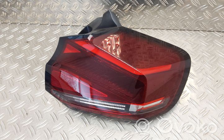 Citroen C4 III e-C4 Luci posteriori 9831100080