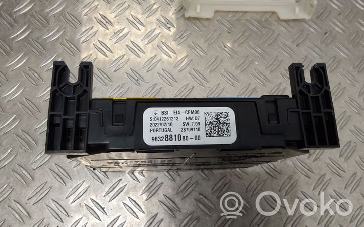 Citroen C4 III e-C4 Sulakemoduuli 9832881080