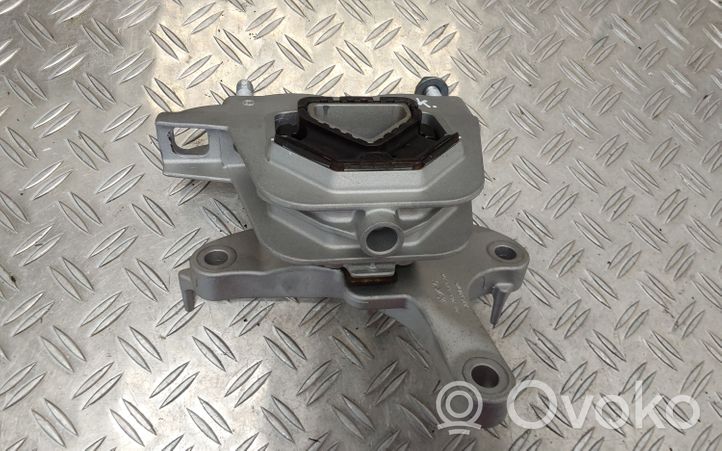 Citroen C4 III e-C4 Supporto della scatola del cambio 9826551380