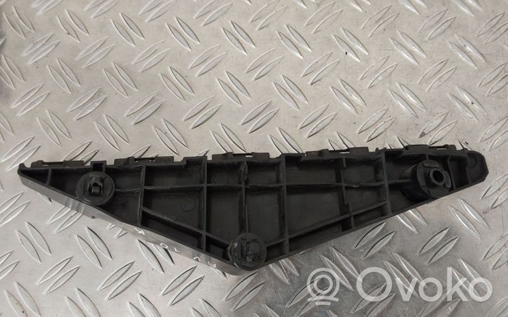 Toyota Avensis T270 Staffa di rinforzo montaggio del paraurti anteriore 5253605040