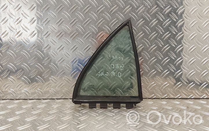 Toyota Corolla E120 E130 Ventanilla de ventilación de la puerta trasera 43R000922