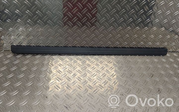 Toyota RAV 4 (XA20) Priekinio slenksčio apdaila (vidinė) 6791242010