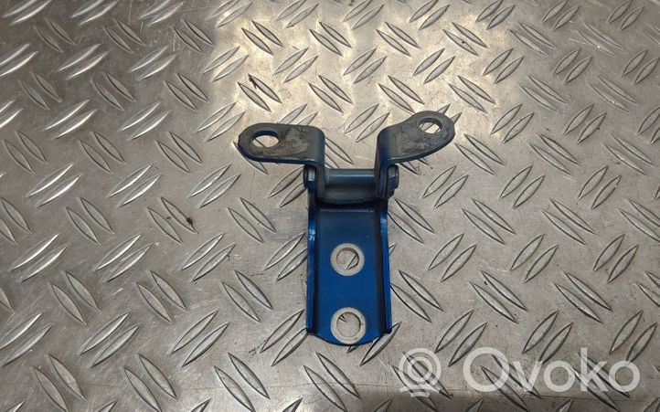 Toyota Yaris Rear door lower hinge 