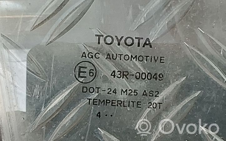 Toyota Auris E180 Etuoven ikkunalasi, neliovinen malli 43R00049