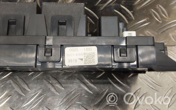 Toyota Auris 150 Module de contrôle de batterie G384348020