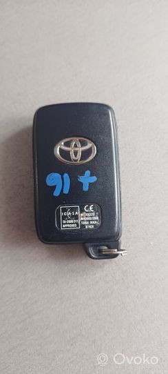 Toyota Prius+ (ZVW40) Clé / carte de démarrage 