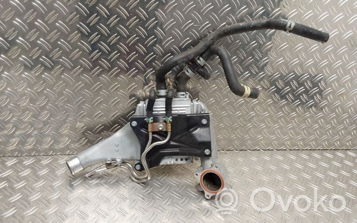 Toyota C-HR Chłodnica powietrza doładowującego / Intercooler 1270001330