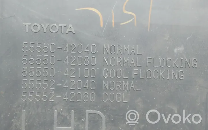 Toyota RAV 4 (XA30) Schowek deski rozdzielczej 5555042040