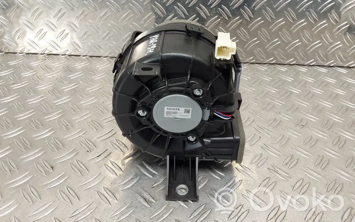 Toyota Yaris Ventilateur de batterie véhicule hybride / électrique G923052040