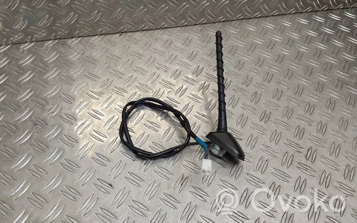 Toyota Yaris Amplificatore antenna 