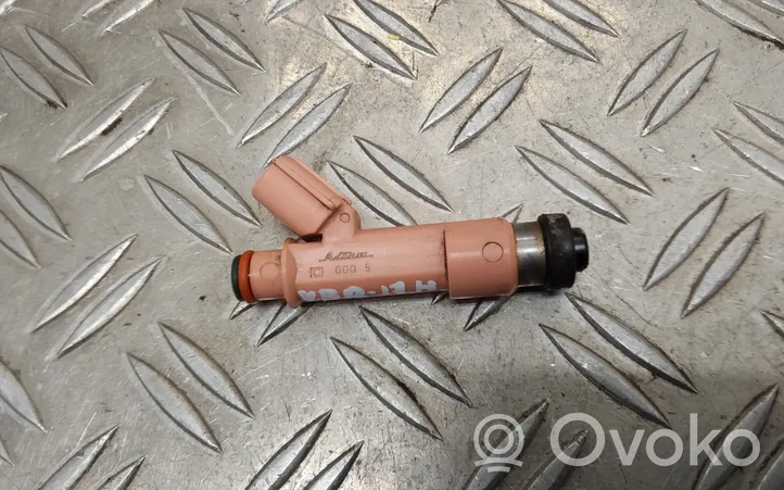 Toyota Yaris Injecteur de carburant 2325021091