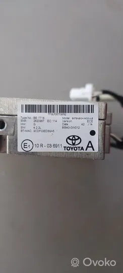 Toyota RAV 4 (XA40) GPS-navigaation ohjainlaite/moduuli 868400W012