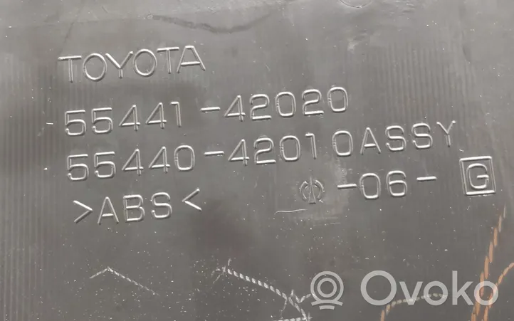 Toyota RAV 4 (XA30) Schowek deski rozdzielczej 5544142020