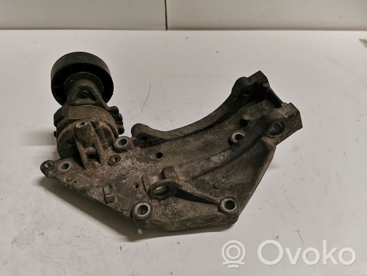 Citroen C4 I Picasso Generator/alternator bracket 9650034280