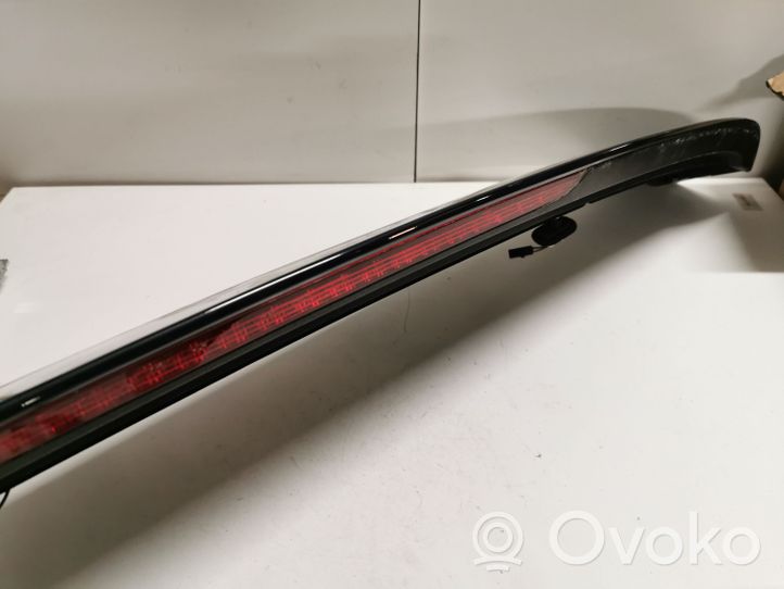 Audi Q5 SQ5 Spoiler tylnej szyby klapy bagażnika 8R0827933