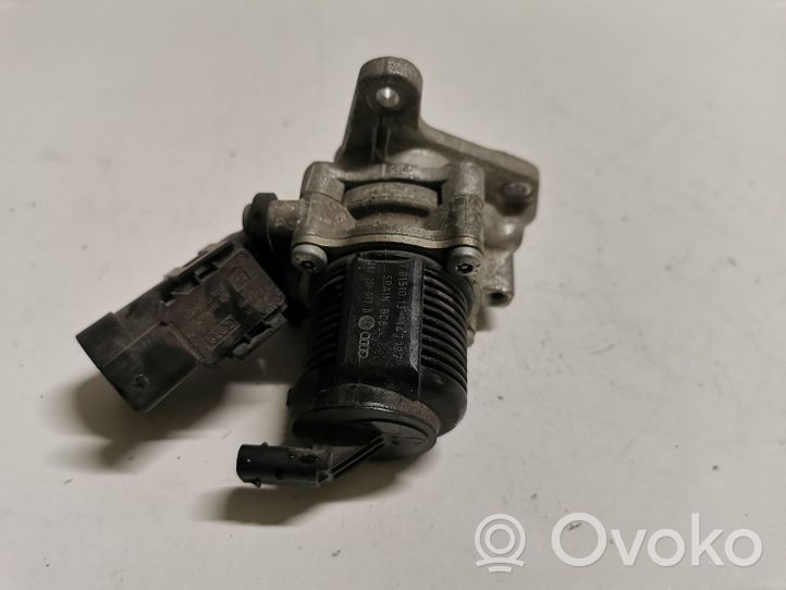 Volkswagen Eos Zawór EGR 06J131097D