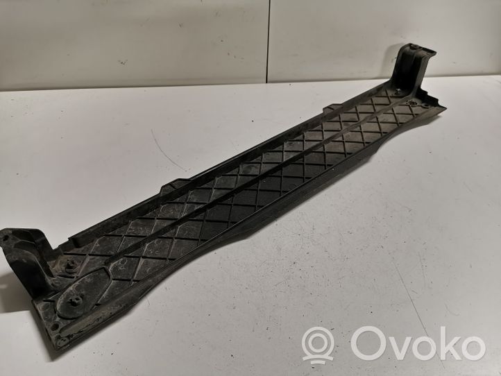 BMW X5 E70 Pannello di fondo di supporto del radiatore 7158426