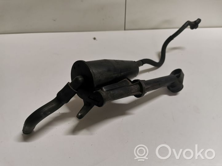 BMW 3 F30 F35 F31 Separatore dello sfiato dell’olio 70330335