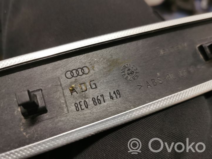 Audi A4 S4 B7 8E 8H Takaoven verhoilu (käytetyt) 8E0867419