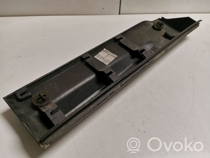 Land Rover Range Rover Sport L494 Takaoven lista (muoto) DGP000221