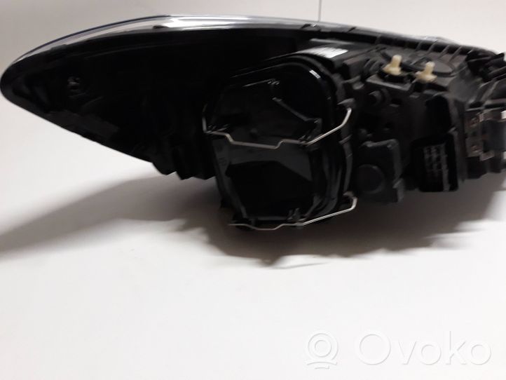 Volvo C70 Lampa przednia 31299758