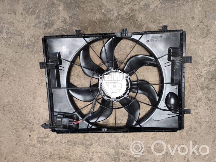 Mercedes-Benz C W205 Kale ventilateur de radiateur refroidissement moteur a0999062100