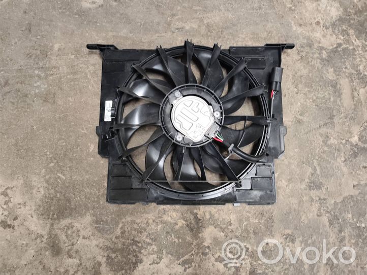 BMW 5 G30 G31 Ventilatore di raffreddamento elettrico del radiatore 8590049