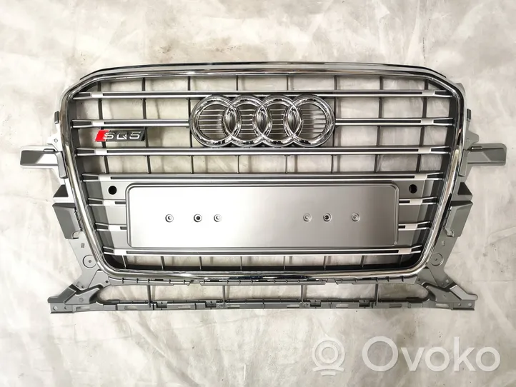 Audi Q5 SQ5 Maskownica / Grill / Atrapa górna chłodnicy 