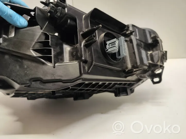 Volvo XC40 Tubo flessibile del liquido di raffreddamento del motore 32133831