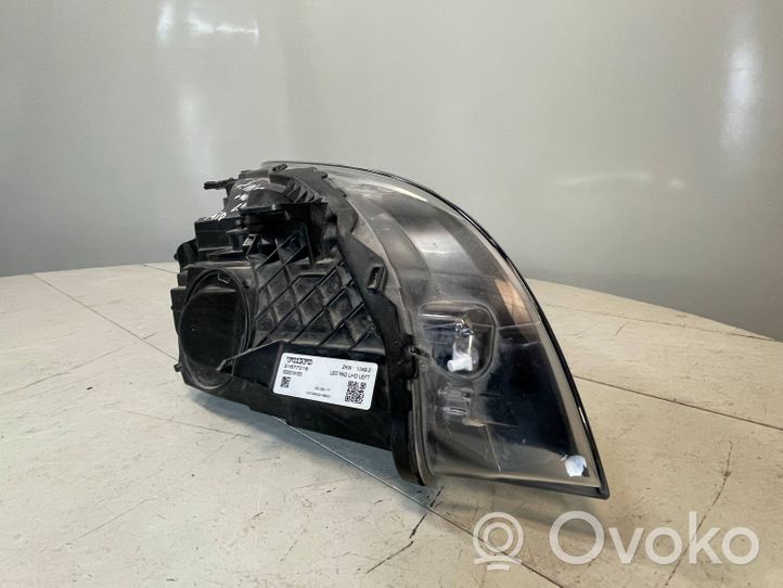 Volvo V40 Faro/fanale 31677018