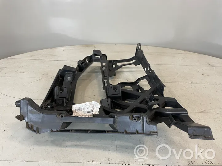 Volkswagen Golf VII Traversa di supporto paraurti anteriore 5G0807724F