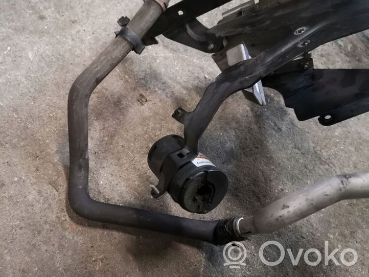 Audi Q7 4L Support, fixation Webasto 