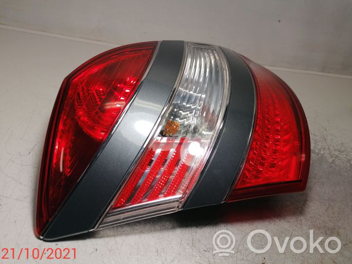 Mercedes-Benz S W221 Rear/tail lights A2218200366