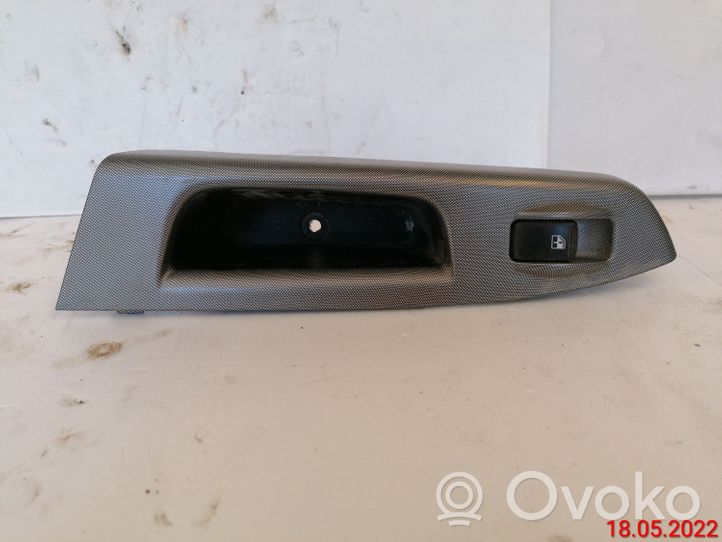 Hyundai Getz Tailgate glass/window release handle 935801C020