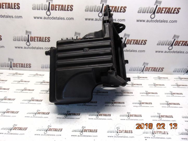 Mercedes-Benz A W169 Boîtier de filtre à air A2660900101