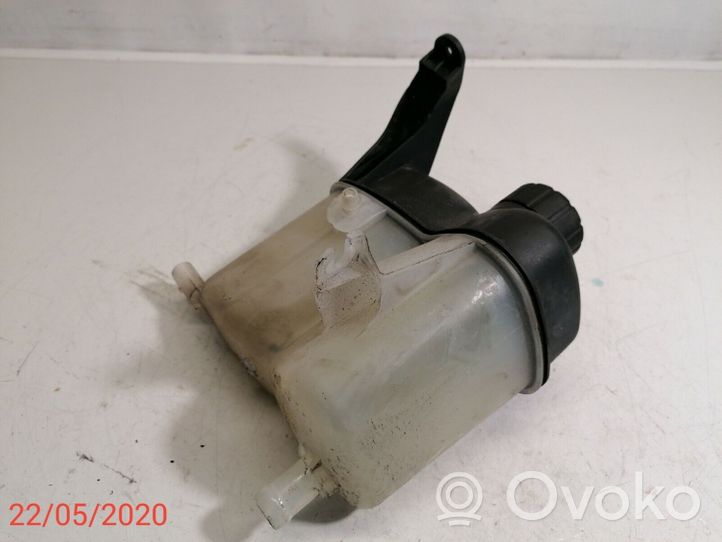 Mercedes-Benz A W169 Vase d'expansion / réservoir de liquide de refroidissement A1695000049