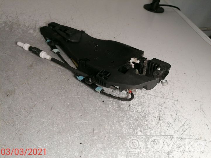 BMW X5 E70 Support poignée extérieur de porte avant 