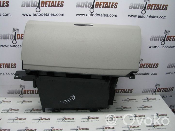 Mercedes-Benz B W245 Glove box set 