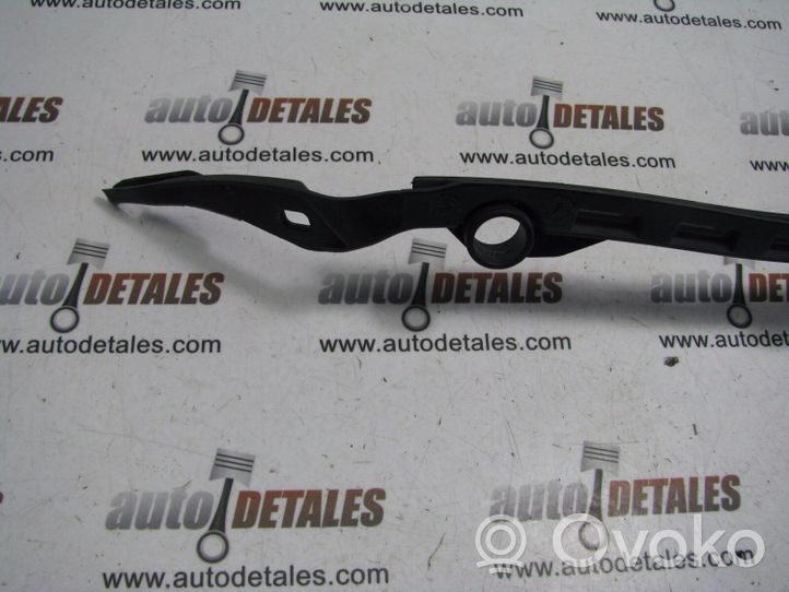 Mercedes-Benz B W245 Staffa di rinforzo montaggio del paraurti posteriore A1698851321