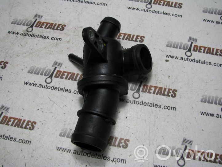 Mercedes-Benz A W169 Termostaatin kotelo A6402000415