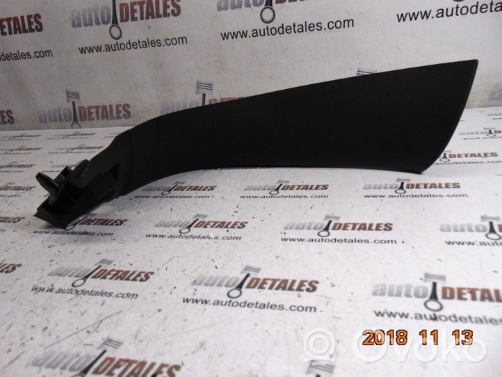 BMW 2 F46 Rivestimento laterale del portellone posteriore/bagagliaio 7318938