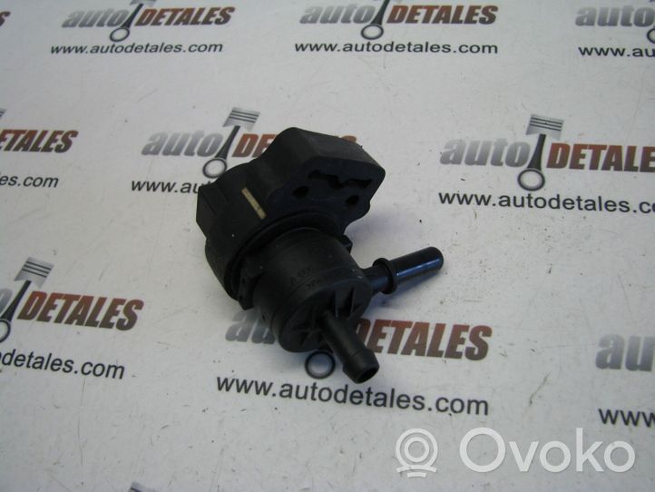 Mercedes-Benz ML W164 Turboahtimen magneettiventtiili A0004703993